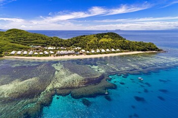 Фиджи откроется для привитых туристов из ряда стран с 11 ноября